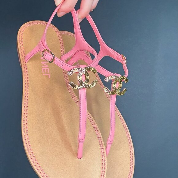 Chanel Spring 2025 Sandals - Picture 3 of 4